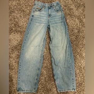 BDG Jeans with Buckle Back!